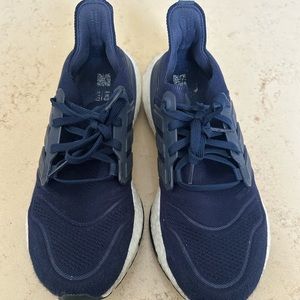 🚨Last Chance🚨 Adidas Ultraboost Light Running Shoes